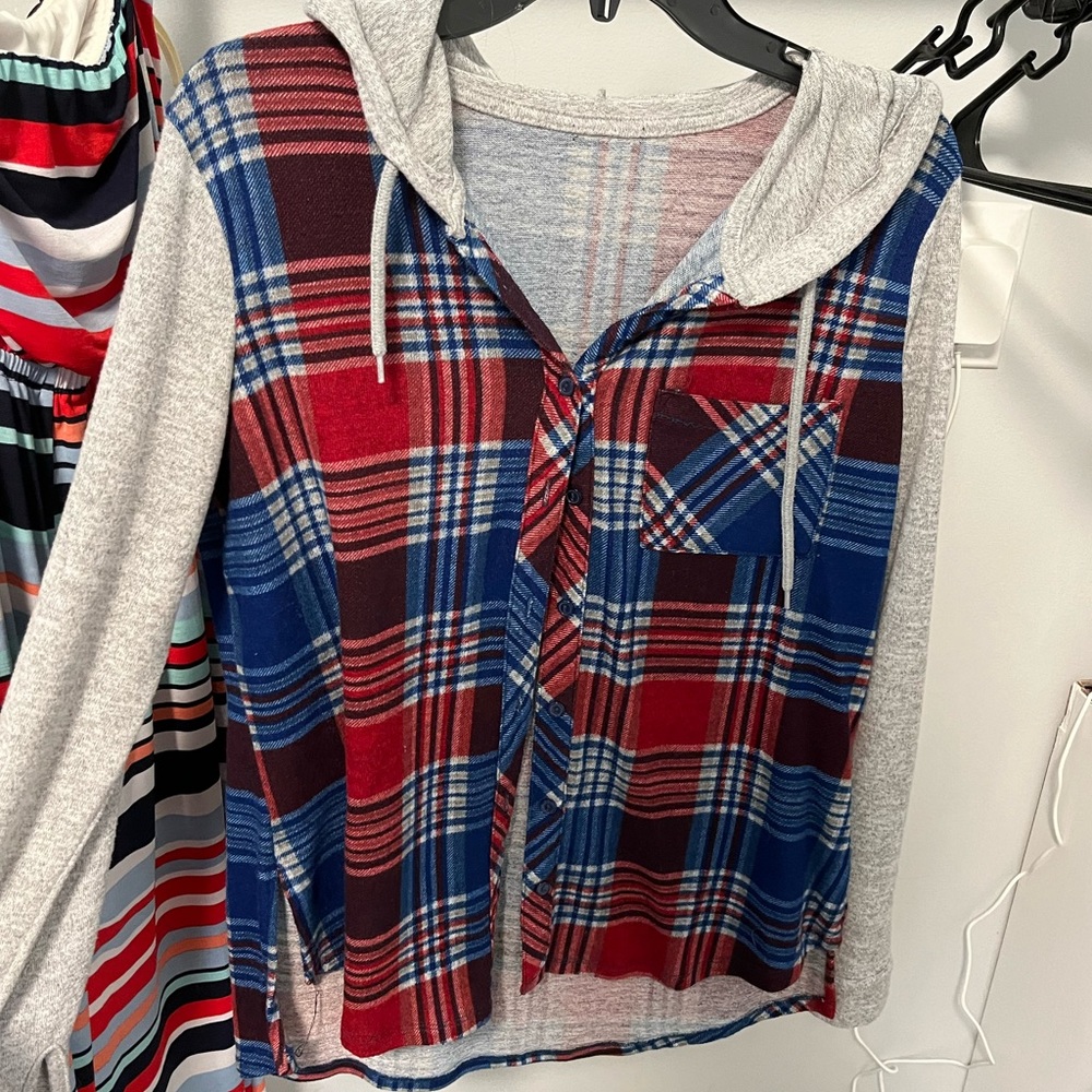 Multicolored button up